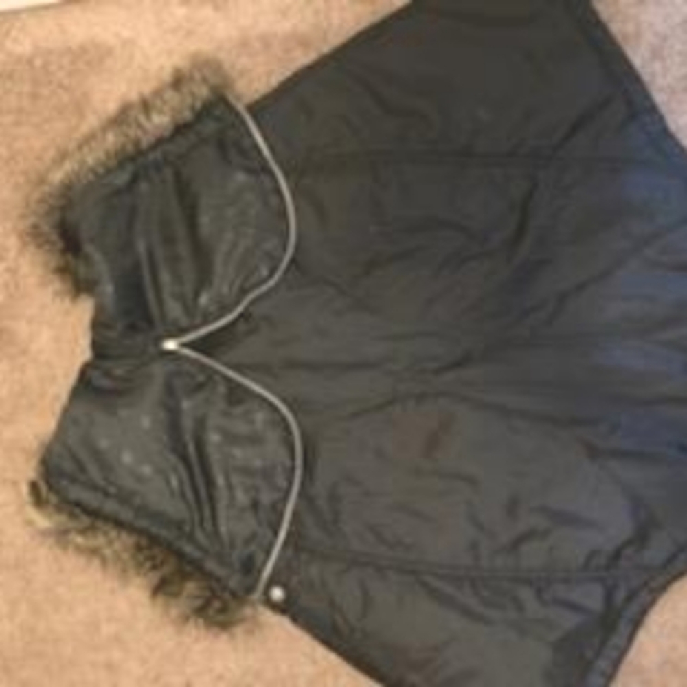 Black nylon Pancho with faux fur hood